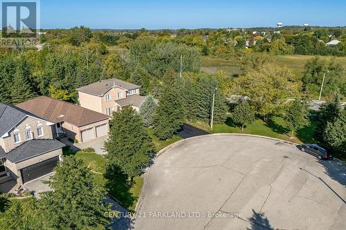 85 Canoe Court, Richmond Hill, ON 