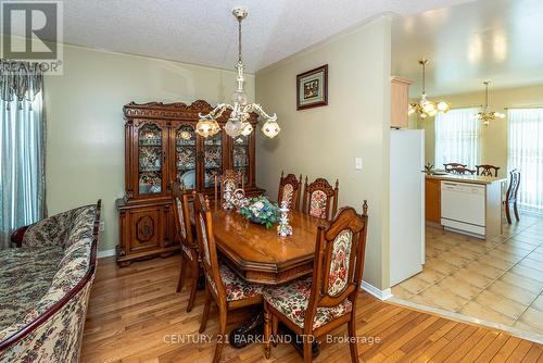 85 Canoe Court, Richmond Hill, ON 