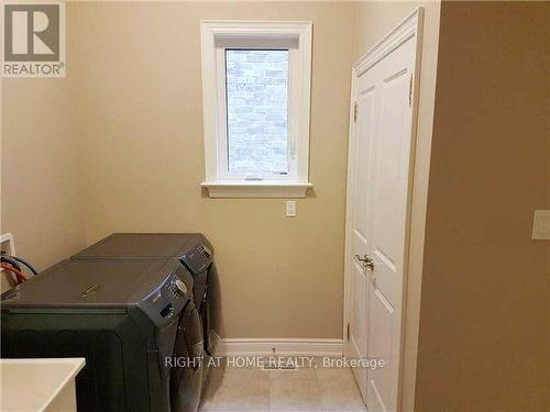 11 Richmond Park Drive, Georgina, ON 