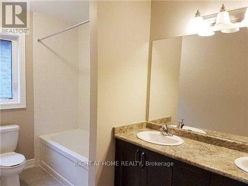 11 Richmond Park Drive, Georgina, ON 
