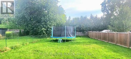 11 Richmond Park Drive, Georgina, ON 