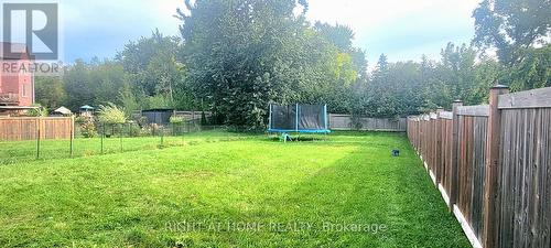 11 Richmond Park Drive, Georgina, ON 
