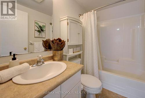 37 - 124 Gosling Gardens, Guelph, ON 