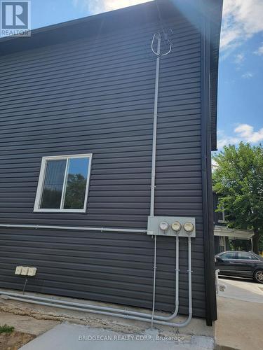 103 Peel Street, Brantford, ON 
