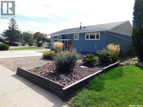 27 Kasper Crescent, Assiniboia, SK 