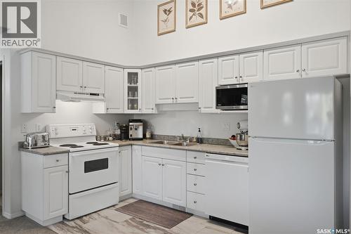 202 F 141 105Th Street W, Saskatoon, SK 