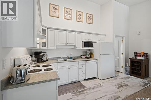 202 F 141 105Th Street W, Saskatoon, SK 