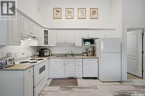 202 F 141 105Th Street W, Saskatoon, SK 