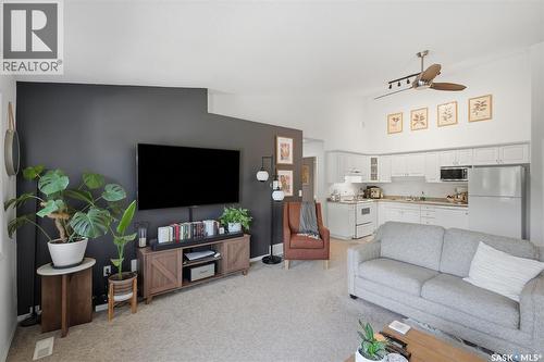 202 F 141 105Th Street W, Saskatoon, SK 