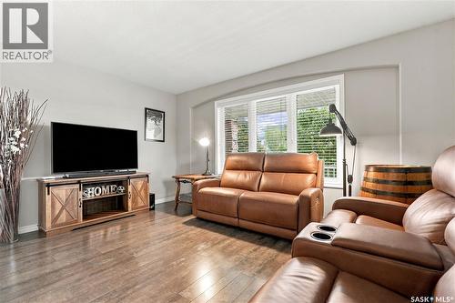 1438 Hunter Road, Saskatoon, SK 