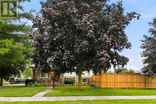 1 Vanier Place, St. Thomas, ON 