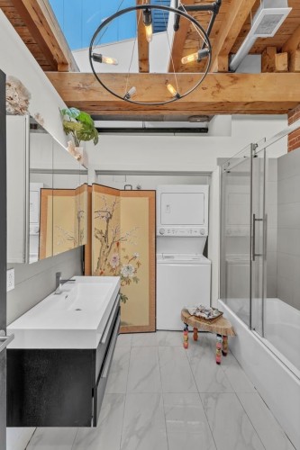 Salle de bains - 618-65 Rue St-Paul O., Montréal (Ville-Marie), QC 