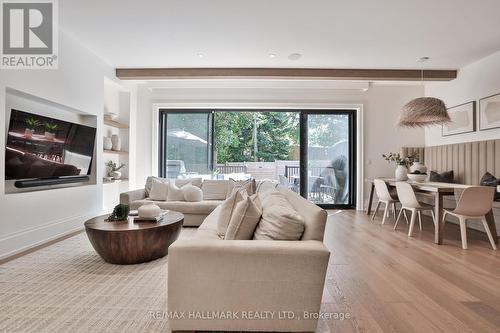 215 Ava Road, Toronto, ON 
