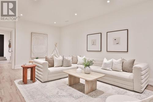 215 Ava Road, Toronto, ON 