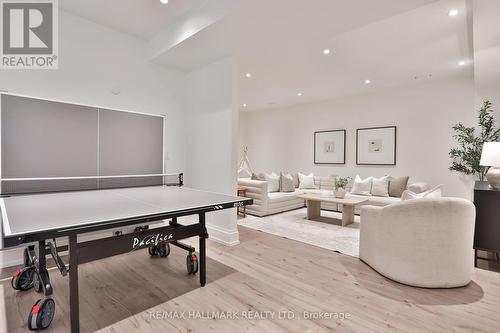 215 Ava Road, Toronto, ON 