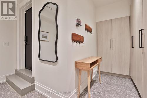 215 Ava Road, Toronto, ON 