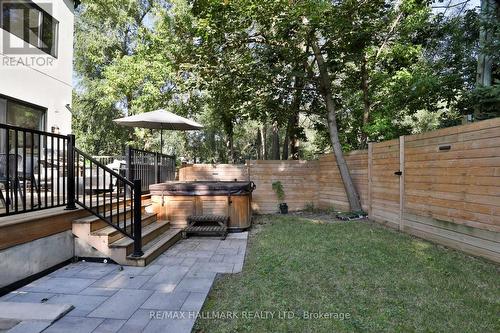 215 Ava Road, Toronto, ON 