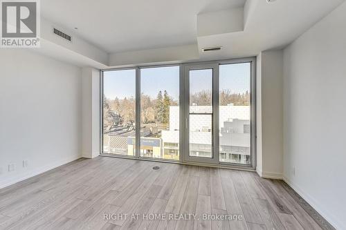 519 - 2020 BATHURST STREET , Toronto, Ontario M5P 0A6 3