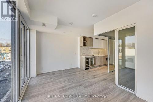 519 - 2020 BATHURST STREET , Toronto, Ontario M5P 0A6 5