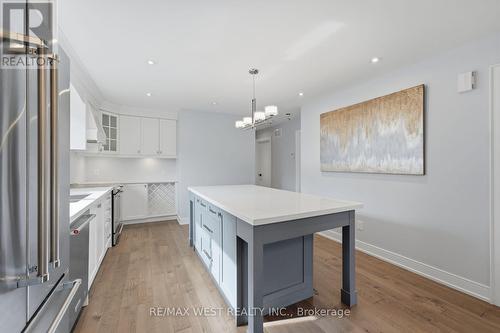 56 Seaton Drive, Aurora, ON 
