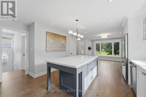 56 Seaton Drive, Aurora, ON 
