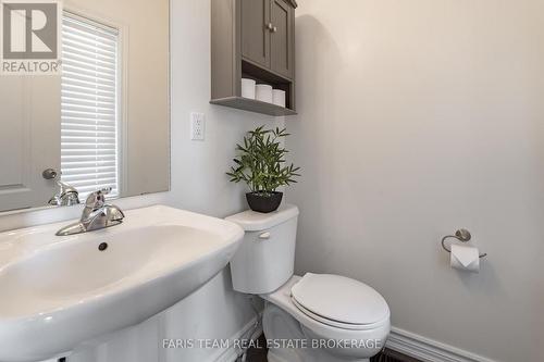 1110 Wharram Way, Innisfil, ON 