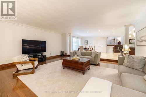 130 Tavistock Square, Oakville, ON 