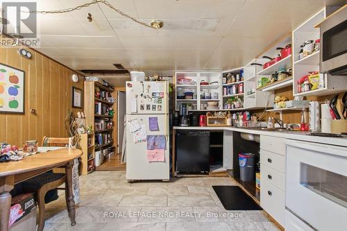 Basement kitchen - 79 Carlton Street, St. Catharines (Haig), ON 