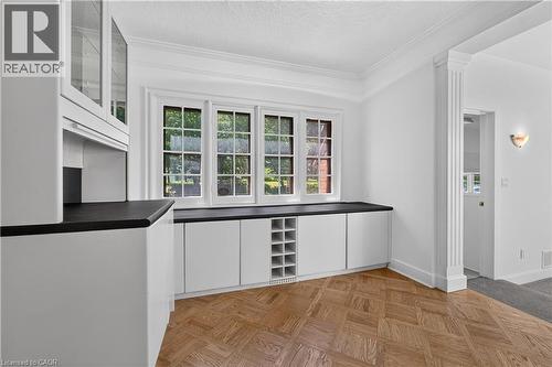 4 Forsyth Avenue N, Hamilton, ON 