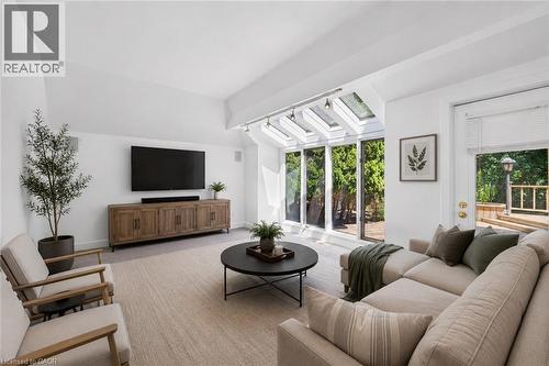 VIRTUALLY STAGED - 4 Forsyth Avenue N, Hamilton, ON 