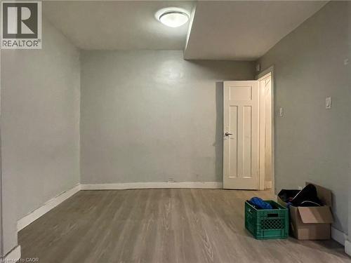 70 VICTORIA Avenue S Unit# 9 , Hamilton, Ontario L8N 2S7 4