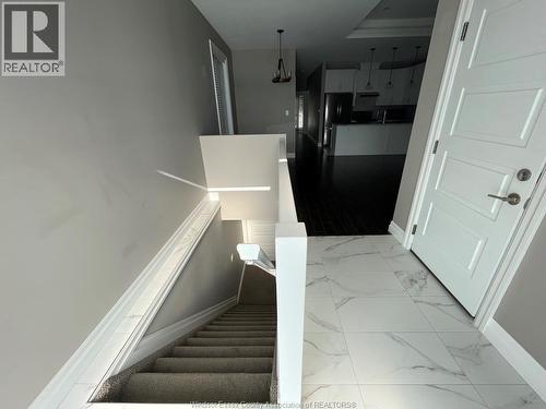 1932 ETHAN COURT , Windsor, Ontario N9T 0B3 3