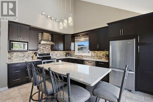 5 Thorn Place, St. Catharines (Grapeview), ON 