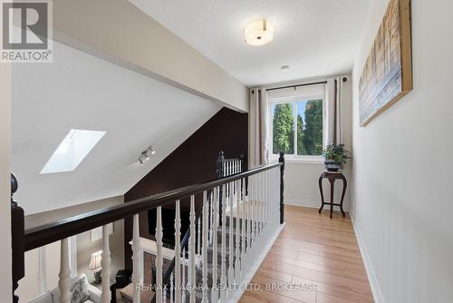 5 Thorn Place, St. Catharines (Grapeview), ON 