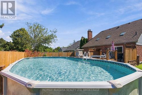 5 Thorn Place, St. Catharines (Grapeview), ON 