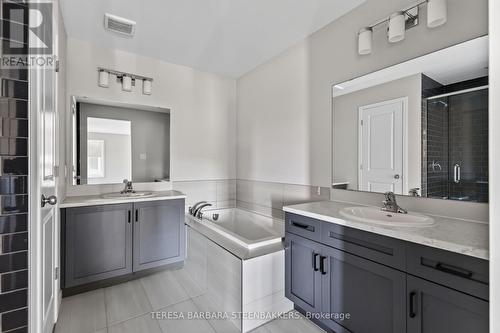 674 Taliesin Crescent N, Ottawa, ON 
