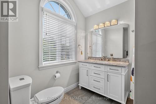 Main bathroom - 4 piece - 28 Arbour Glen Drive, St. Catharines (Grapeview), ON 