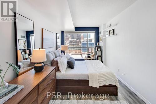 1023 - 230 King Street E, Toronto, ON 