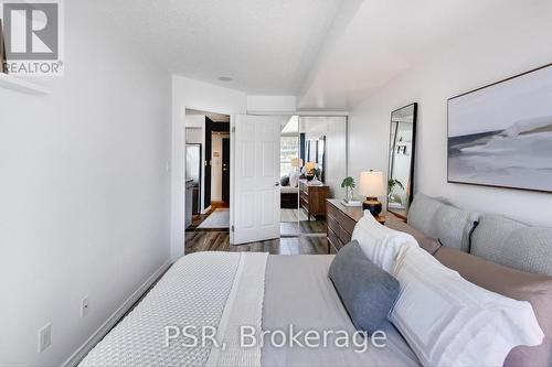 1023 - 230 King Street E, Toronto, ON 
