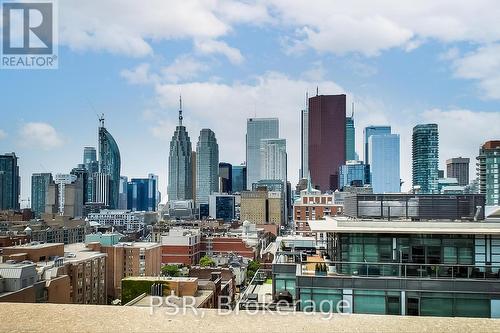 1023 - 230 King Street E, Toronto, ON 