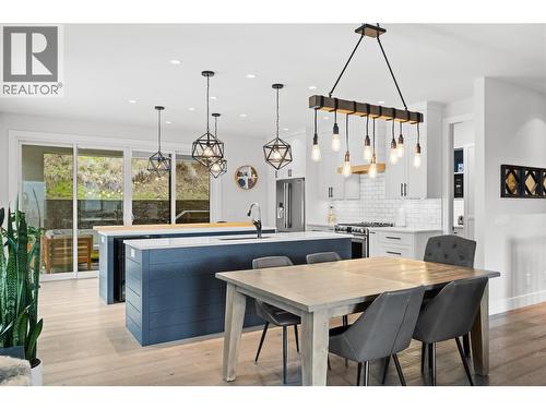 876 Boynton Place, Kelowna, BC 