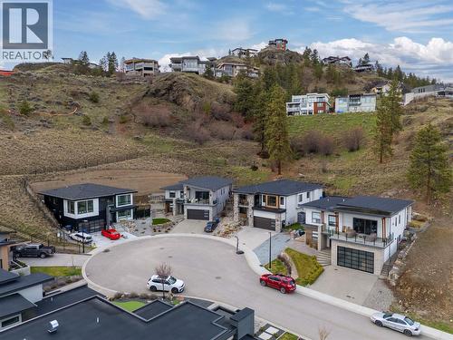 876 Boynton Place, Kelowna, BC 