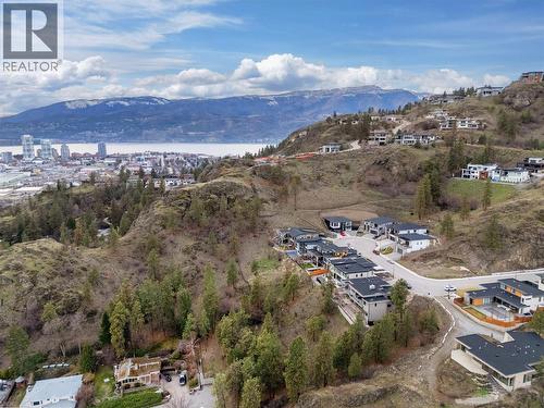 876 Boynton Place, Kelowna, BC 