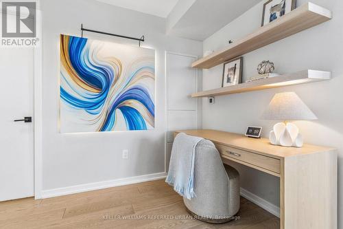 702 - 10 Graphophone Grove, Toronto, ON 