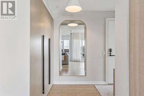 702 - 10 Graphophone Grove, Toronto, ON 