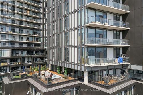 702 - 10 Graphophone Grove, Toronto, ON 