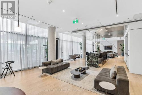 702 - 10 Graphophone Grove, Toronto, ON 