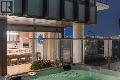 702 - 10 Graphophone Grove, Toronto, ON 