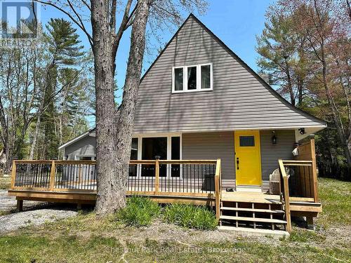 1002 CHIPPAWA AVENUE  Gravenhurst (Muskoka (S)), ON P1P 1T5