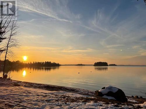 1002 Chippawa Avenue, Gravenhurst (Muskoka (S)), ON 